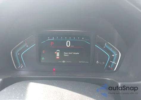 2018 Honda Odyssey Lx z USA, uszkodzony, nr VIN 5FNRL6H23JB022245